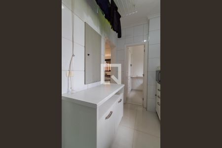 Apartamento para alugar com 247m², 3 quartos e 4 vagas Apartamento para alugar com 247m², 3 quartos e 4 vagasÁrea de Serviço