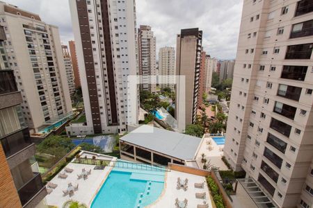Apartamento para alugar com 247m², 3 quartos e 4 vagas Apartamento para alugar com 247m², 3 quartos e 4 vagasVista da Suíte Master