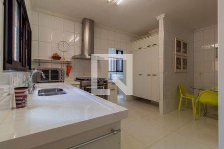Apartamento para alugar com 247m², 3 quartos e 4 vagas Apartamento para alugar com 247m², 3 quartos e 4 vagasCozinha