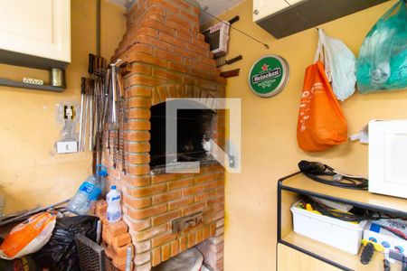 Casa à venda com 150m², 3 quartos e 2 vagasChurrasqueira