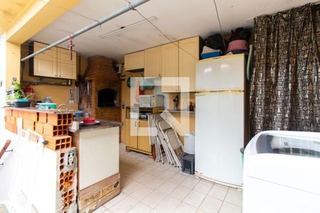 Casa à venda com 150m², 3 quartos e 2 vagasChurrasqueira e Área de Serviço