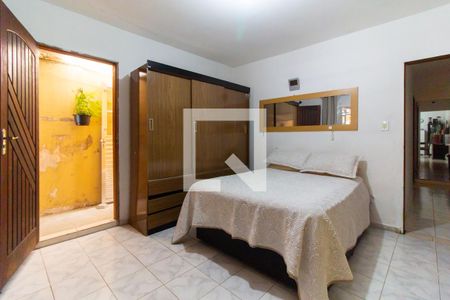 Quarto 01 de casa à venda com 3 quartos, 150m² em Vila Carrao, São Paulo