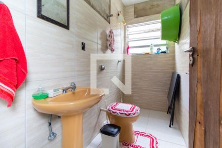 Casa à venda com 150m², 3 quartos e 2 vagasBanheiro de serviço