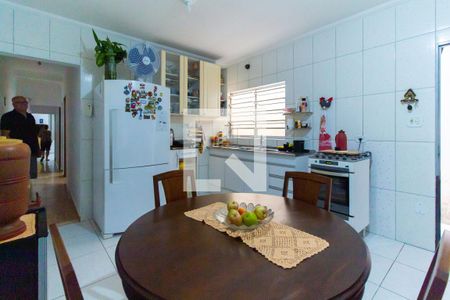 Casa à venda com 150m², 3 quartos e 2 vagasCozinha