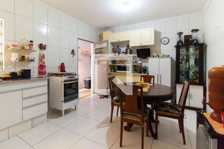 Casa à venda com 150m², 3 quartos e 2 vagasCozinha