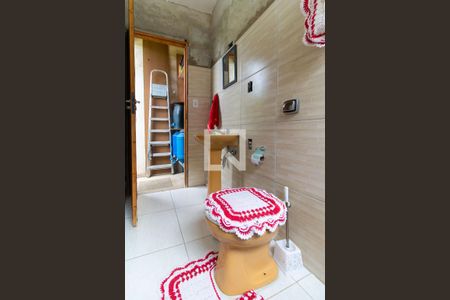 Casa à venda com 150m², 3 quartos e 2 vagasBanheiro de serviço