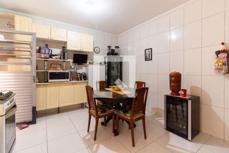 Casa à venda com 150m², 3 quartos e 2 vagasCozinha