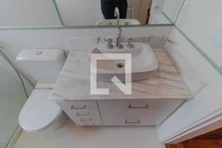 Casa para alugar com 283m², 3 quartos e 4 vagas Casa para alugar com 283m², 3 quartos e 4 vagasBanheiro da Suíte 02