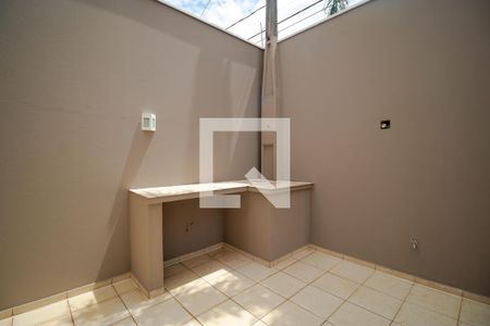 Quintal de casa para alugar com 3 quartos, 283m² em Parque Alto Taquaral, Campinas