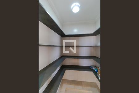 Casa para alugar com 283m², 3 quartos e 4 vagas Casa para alugar com 283m², 3 quartos e 4 vagasDespensa
