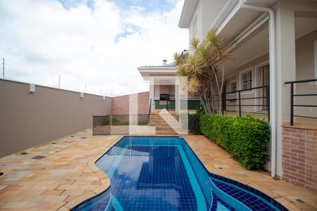 Casa para alugar com 283m², 3 quartos e 4 vagas Casa para alugar com 283m², 3 quartos e 4 vagasPiscina