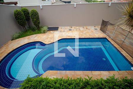 Casa para alugar com 283m², 3 quartos e 4 vagas Casa para alugar com 283m², 3 quartos e 4 vagasPiscina