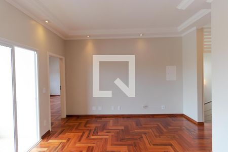 Casa para alugar com 283m², 3 quartos e 4 vagas Casa para alugar com 283m², 3 quartos e 4 vagasSala de TV