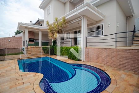 Casa para alugar com 283m², 3 quartos e 4 vagas Casa para alugar com 283m², 3 quartos e 4 vagasPiscina