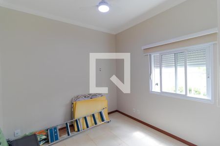 Casa para alugar com 283m², 3 quartos e 4 vagas Casa para alugar com 283m², 3 quartos e 4 vagasEscritório