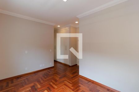 Casa para alugar com 283m², 3 quartos e 4 vagas Casa para alugar com 283m², 3 quartos e 4 vagasSuíte 02