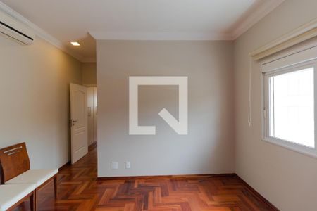 Casa para alugar com 283m², 3 quartos e 4 vagas Casa para alugar com 283m², 3 quartos e 4 vagasSuíte 03