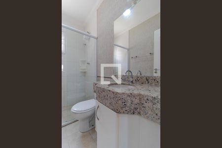 Casa para alugar com 283m², 3 quartos e 4 vagas Casa para alugar com 283m², 3 quartos e 4 vagasBanheiro de serviço