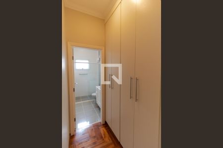 Casa para alugar com 283m², 3 quartos e 4 vagas Casa para alugar com 283m², 3 quartos e 4 vagasSuíte 03