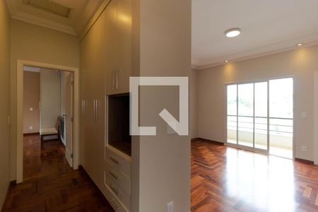 Casa para alugar com 283m², 3 quartos e 4 vagas Casa para alugar com 283m², 3 quartos e 4 vagasSala de TV