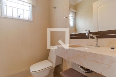 Casa para alugar com 283m², 3 quartos e 4 vagas Casa para alugar com 283m², 3 quartos e 4 vagasLavabo