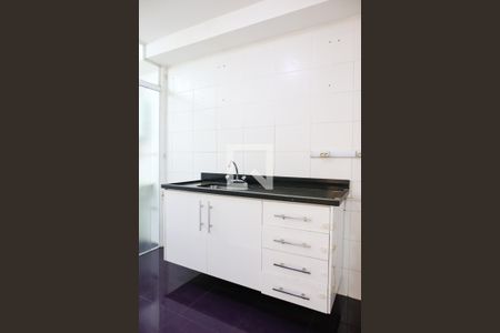 Apartamento à venda com 64m², 2 quartos e 1 vagaCozinha