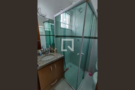 Casa de condomínio à venda com 68m², 2 quartos e 1 vaga Casa de condomínio à venda com 68m², 2 quartos e 1 vagaBanheiro da Suíte 2