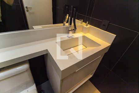 Apartamento à venda com 54m², 2 quartos e 1 vagaDetalhe Banheiro 2