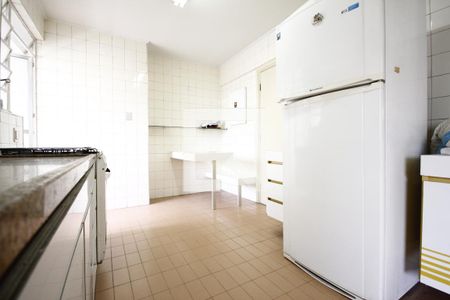 Apartamento à venda com 115m², 2 quartos e 1 vagaCozinha