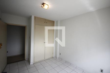 Apartamento à venda com 115m², 2 quartos e 1 vagaQuarto