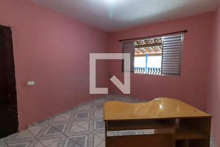 Quarto 1 de casa para alugar com 3 quartos, 100m² em Parque Pinheiros, Taboão da Serra