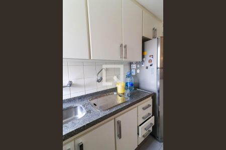 Apartamento à venda com 105m², 2 quartos e 2 vagasCozinha