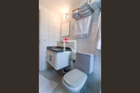 Apartamento à venda com 105m², 2 quartos e 2 vagasBanheiro da Suíte 2