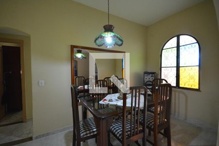 Sala de jantar de casa à venda com 4 quartos, 300m² em Penha Circular, Rio de Janeiro