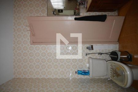 Casa à venda com 300m², 4 quartos e 4 vagasBanheiro 1