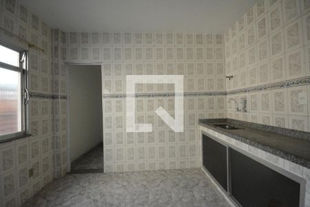 Casa à venda com 300m², 4 quartos e 4 vagasCozinha da casa anexa