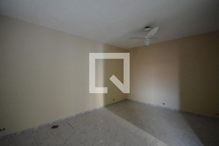 Casa à venda com 300m², 4 quartos e 4 vagasQuarto 2 suite  da casa anexa