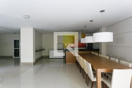 Apartamento para alugar com 126m², 3 quartos e 2 vagas Apartamento para alugar com 126m², 3 quartos e 2 vagasÁrea comum - Salão de festas