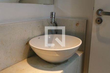 Apartamento para alugar com 126m², 3 quartos e 2 vagas Apartamento para alugar com 126m², 3 quartos e 2 vagasLavabo