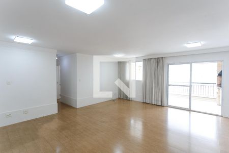 Apartamento para alugar com 126m², 3 quartos e 2 vagas Apartamento para alugar com 126m², 3 quartos e 2 vagasSala