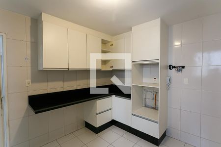 Apartamento para alugar com 126m², 3 quartos e 2 vagas Apartamento para alugar com 126m², 3 quartos e 2 vagascozinha