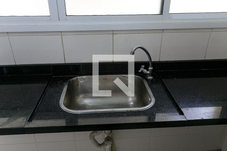 Apartamento para alugar com 126m², 3 quartos e 2 vagas Apartamento para alugar com 126m², 3 quartos e 2 vagasÁrea de Serviço
