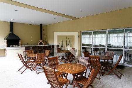 Apartamento para alugar com 126m², 3 quartos e 2 vagas Apartamento para alugar com 126m², 3 quartos e 2 vagasÁrea comum - Churrasqueira