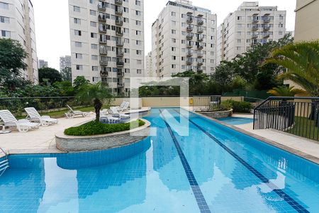 Apartamento para alugar com 126m², 3 quartos e 2 vagas Apartamento para alugar com 126m², 3 quartos e 2 vagasÁrea comum - Piscina