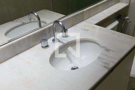 Apartamento para alugar com 126m², 3 quartos e 2 vagas Apartamento para alugar com 126m², 3 quartos e 2 vagasBanheiro da Suíte 3
