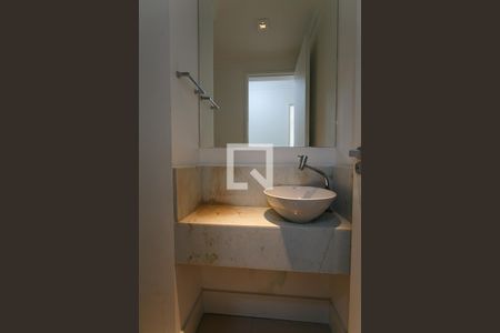 Apartamento para alugar com 126m², 3 quartos e 2 vagas Apartamento para alugar com 126m², 3 quartos e 2 vagasLavabo