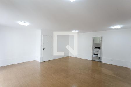 Apartamento para alugar com 126m², 3 quartos e 2 vagas Apartamento para alugar com 126m², 3 quartos e 2 vagasSala
