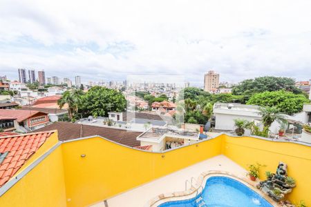 Casa à venda com 500m², 4 quartos e 3 vagas Casa à venda com 500m², 4 quartos e 3 vagasVaranda - Suíte 1