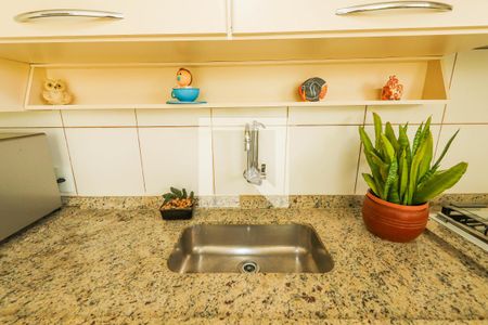 Casa à venda com 500m², 4 quartos e 3 vagas Casa à venda com 500m², 4 quartos e 3 vagasÁrea Gourmet/Piscina