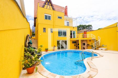 Casa à venda com 500m², 4 quartos e 3 vagas Casa à venda com 500m², 4 quartos e 3 vagasÁrea Gourmet/Piscina